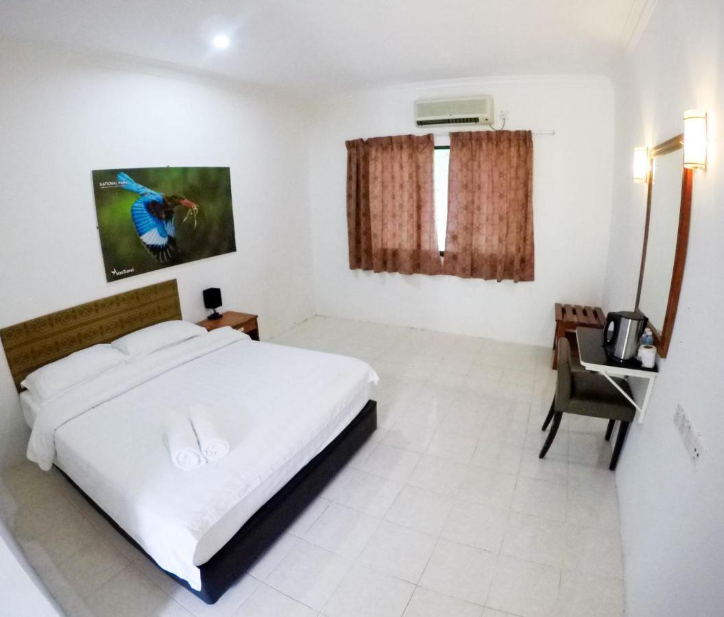 Xcape Resort Taman Negara Kuala Tahan Exterior foto
