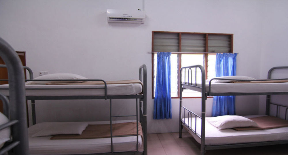 Xcape Resort Taman Negara Kuala Tahan Exterior foto