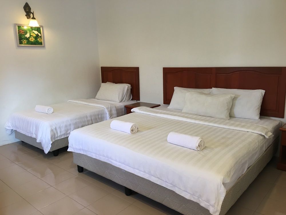 Xcape Resort Taman Negara Kuala Tahan Exterior foto